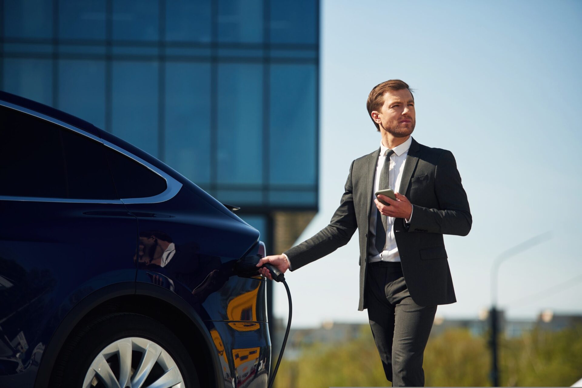 Sustainability goals drive employer adoption of salary sacrifice car schemes, Tusker reports